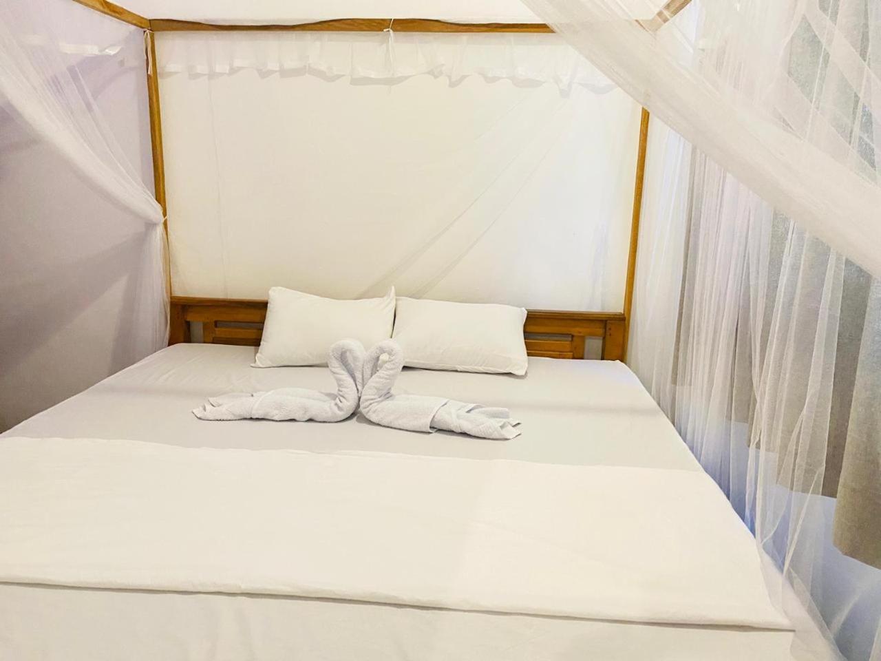 Kingly Aroma Hotell Arugam Bay Rum bild